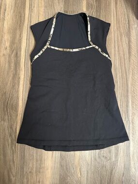 Lululemon Black Top